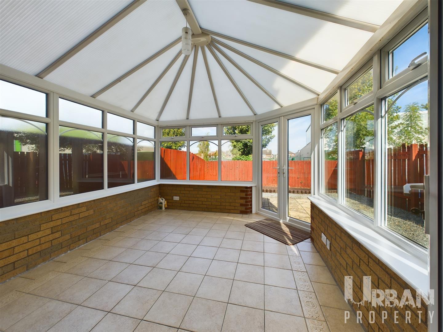 Whitethorn Way, Hull Urban Property